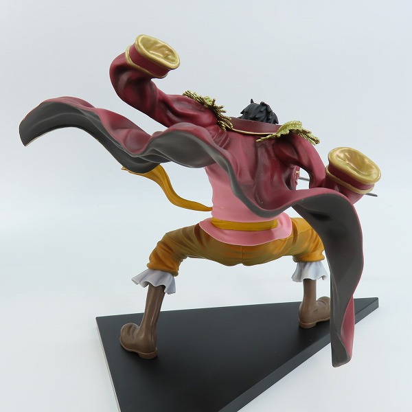 実際に弊社で買取させて頂いた一番くじ ONE PIECE Legends over Time B賞 ゴール・D・ロジャー フィギュア the Great Legendの画像 4枚目