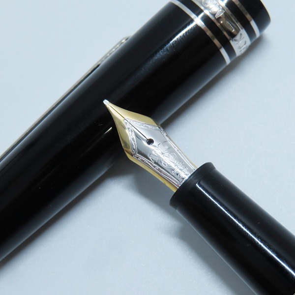 実際に弊社で買取させて頂いたMont Blanc/モンブラン 万年筆 マイスターシュテュック プラチナ クラシック 106521/ペン先 4810 Au585 