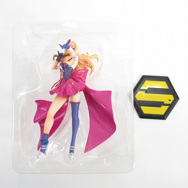 実際に弊社で買取させて頂いたメガハウス エクセレントモデルCORE マクロスＦ シェリル・ノーム N.A Ver./一番くじ B賞 シェリル フィギュア 2点セットの画像 4枚目