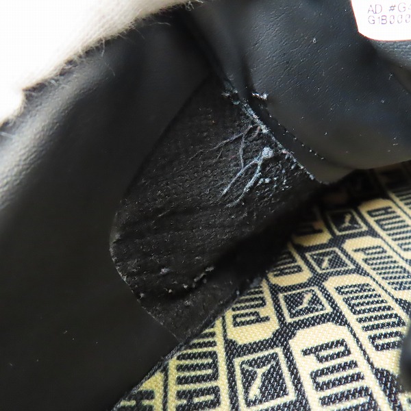 実際に弊社で買取させて頂いたPUMA/プーマ SUEDE GUM/スエード ガム スニーカー 381174-01/28の画像 7枚目