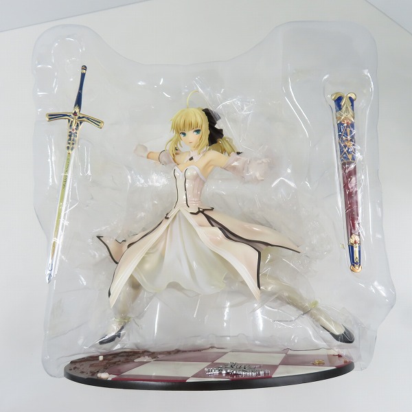 実際に弊社で買取させて頂いたグッドスマイルカンパニー 1/7 Fate/unlimited codes セイバー・リリィ  勝利すべき黄金の剣（カリバーン）の画像 6枚目