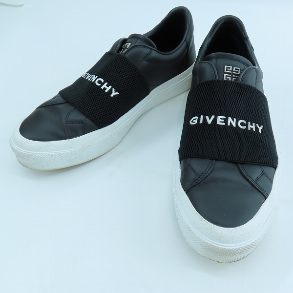 実際に弊社で買取させて頂いたGIVENCHY/ジバンシー 23AW ロゴ入り スニーカー /42