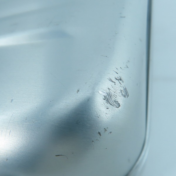 実際に弊社で買取させて頂いたZERO HALLIBURTON/ゼロハリバートン ダイヤルロック式 アタッシュケース シルバーの画像 8枚目