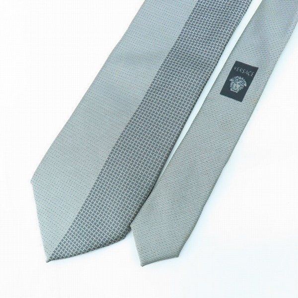 実際に弊社で買取させて頂いたVERSACE/ヴェルサーチ シルクネクタイの画像 1枚目