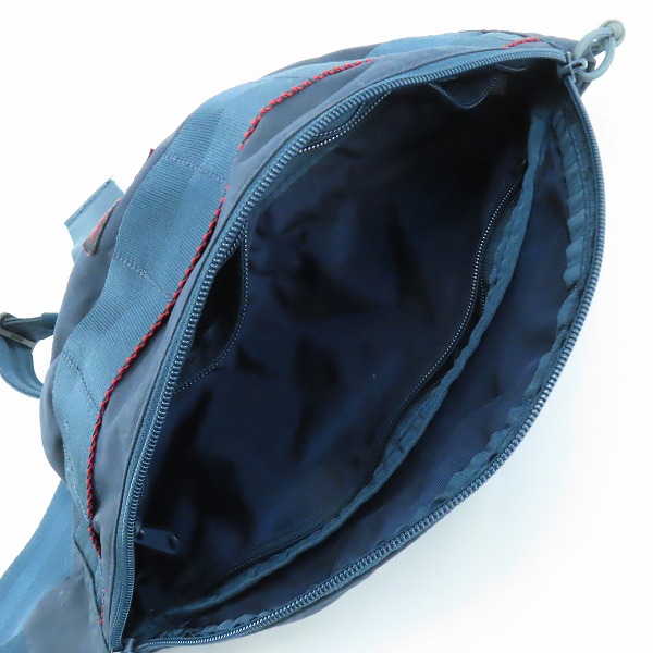 実際に弊社で買取させて頂いたBRIEFING/ブリーフィング TRIPOD/トライポッド ボディバッグ ネイビーの画像 3枚目