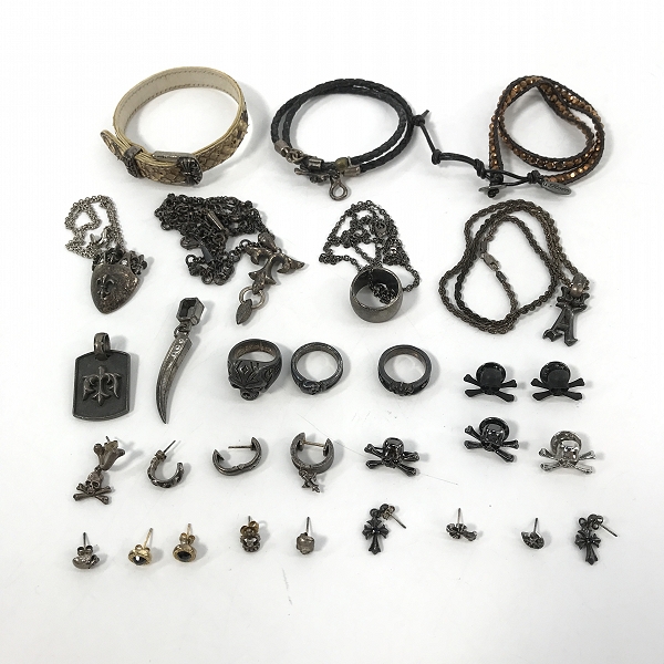 実際に弊社で買取させて頂いた【おまとめ】Roen/ロエン ピアス/ネックレス/ブレスレット/ピンバッチ アクセサリー