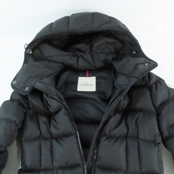実際に弊社で買取させて頂いた【JPタグ】MONCLER/モンクレール BETULONG/ベチュロング ダウンコート E20934936505 C0063/1の画像 2枚目