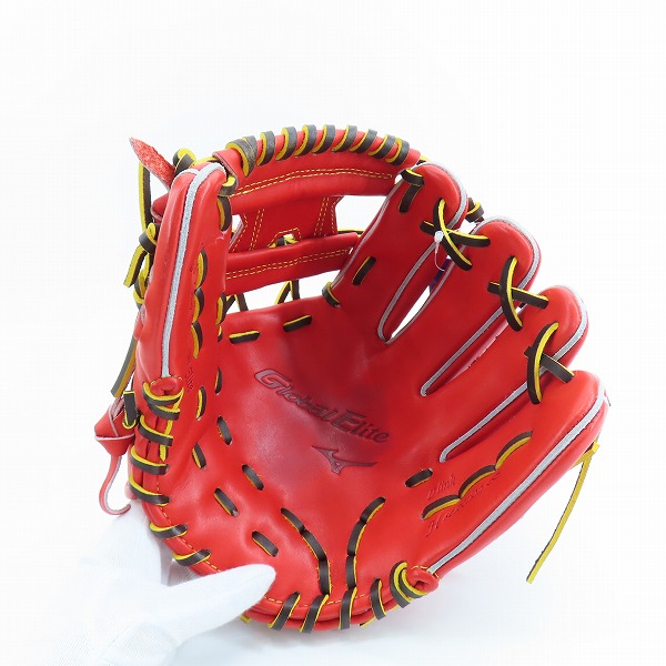 実際に弊社で買取させて頂いた【未使用】Mizuno/ミズノ Global Elite グローバルエリート H selection インフィニティ 内野手用 硬式グローブ 1AJGH20303の画像 3枚目