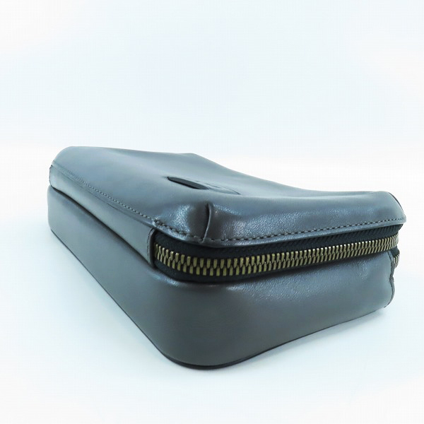 実際に弊社で買取させて頂いたTUMI/トゥミ TRIPLE ZIP CLUTCH/トリプル ジップ クラッチ バッグ レザー ポーチの画像 2枚目