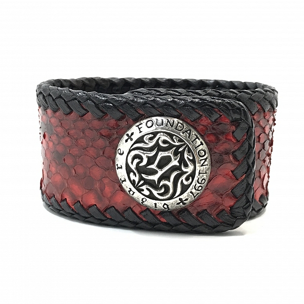 実際に弊社で買取させて頂いたBizarre/ビザール レザーブレスレット パイソン型押しの画像 1枚目