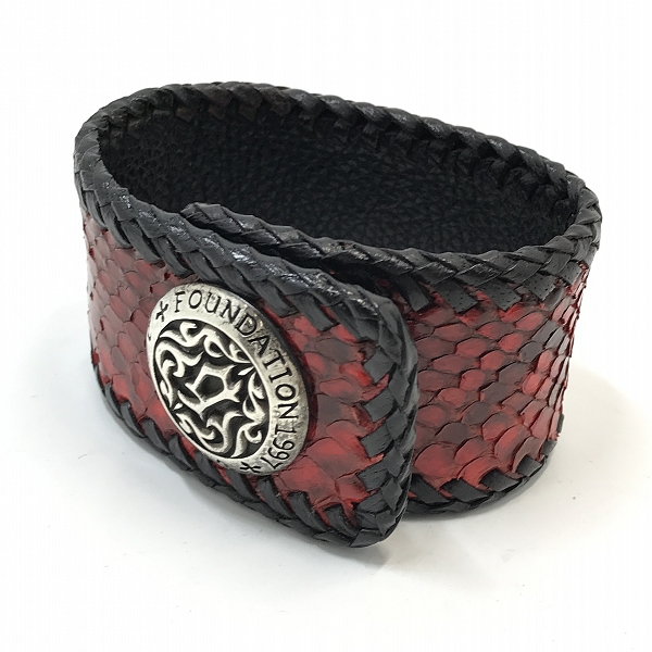 実際に弊社で買取させて頂いたBizarre/ビザール レザーブレスレット パイソン型押し