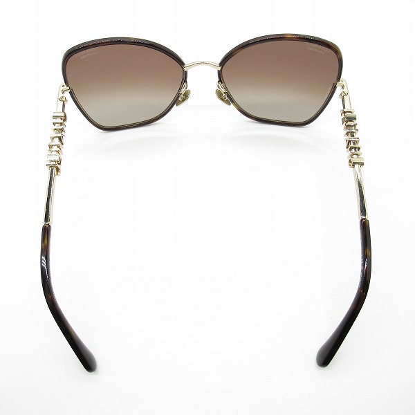 実際に弊社で買取させて頂いたCHANEL/シャネル 24SS サングラス バタフライ シェイプ ケース付き 4283 c.429/S9の画像 2枚目