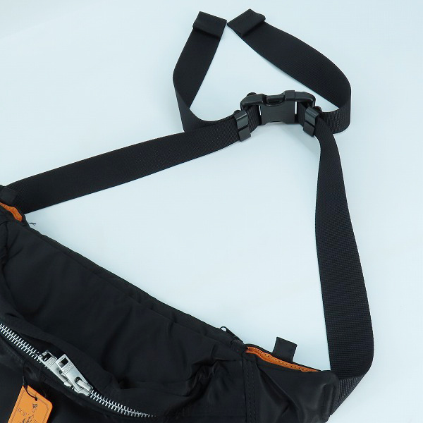 実際に弊社で買取させて頂いた(1)【未使用】PORTER/ポーター TANKER WAIST BAG タンカー ウエストバッグ ブラック/622-76629の画像 3枚目