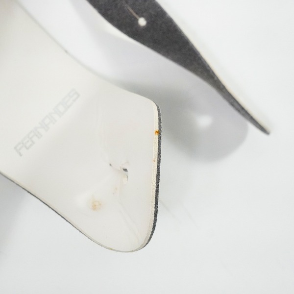 実際に弊社で買取させて頂いたFERNANDES/フェルナンデス レザー調 ストラップ ギターストラップ ベースストラップ ホワイト系の画像 2枚目