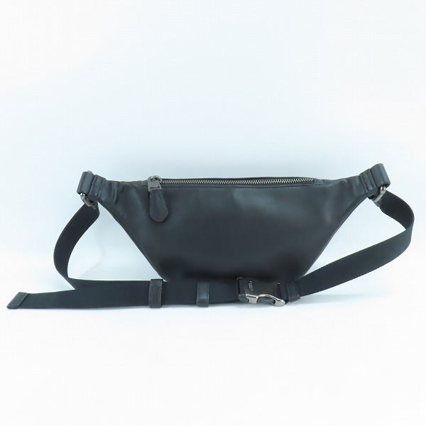 実際に弊社で買取させて頂いたCOACH/コーチ シグネチャー ボディバック  F84711の画像 1枚目