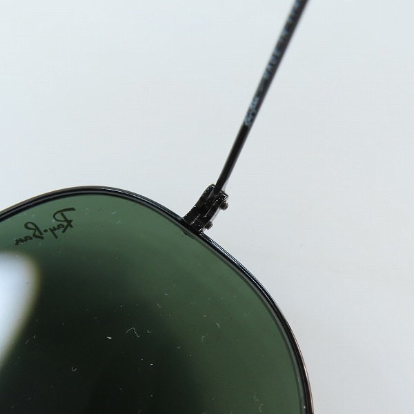 実際に弊社で買取させて頂いたRay-Ban/レイバン AVIATOR LARGE METAL アビエーター サングラス/アイウェア RB3025 L2823の画像 4枚目