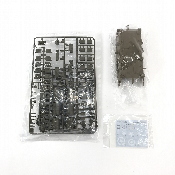 実際に弊社で買取させて頂いた【未組立】TAMIYA/タミヤ イタレリー 1/35 アメリカ軽戦車M24チャーフィーの画像 3枚目