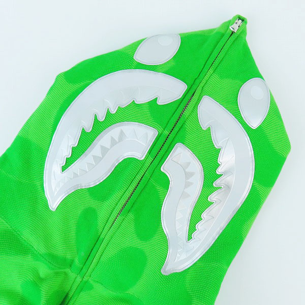 実際に弊社で買取させて頂いたA BATHING APE/アベイジングエイプ INK CAMO SHARK ZIP HOODIE/パーカー/M