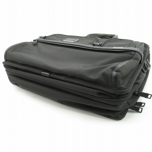 実際に弊社で買取させて頂いたTUMI/トゥミ ALPHA 3/アルファ エクスパンダブルオーガナイザー ブリーフケース/クラッチバッグ付き 2603141D3の画像 2枚目