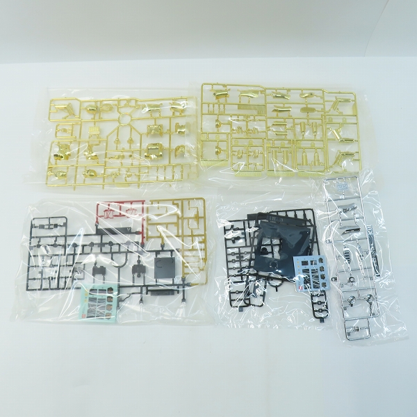 実際に弊社で買取させて頂いた【未組立】BANDAI/バンダイ STAR WARS/スターウォーズ 1/12 C-3PO プラモデルの画像 1枚目