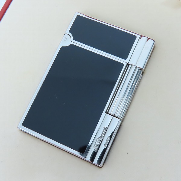 実際に弊社で買取させて頂いたS.T.Dupont/S.T.デュポン GATSBY/ギャッツビー ガスライター 黒漆×シルバー 18787