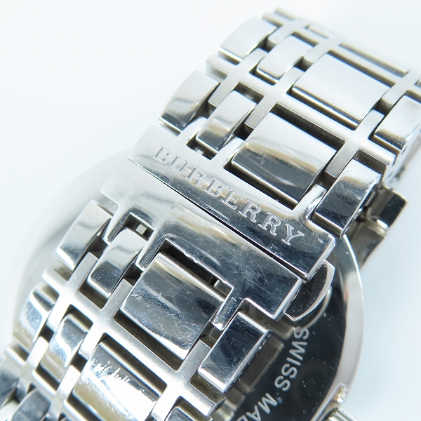 実際に弊社で買取させて頂いたBURBERRY/バーバリー ヘリテージ クォーツ 腕時計 メタルバンド BU1350【動作未確認】の画像 6枚目