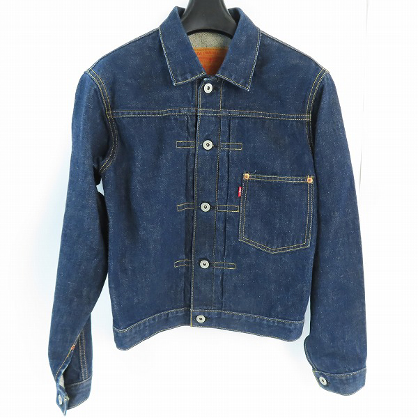 実際に弊社で買取させて頂いたLEVI’S/リーバイス 日本製 95年製 71506-XX 1st 大戦モデル 復刻 トラッカージャケット/デニムジャケット 36