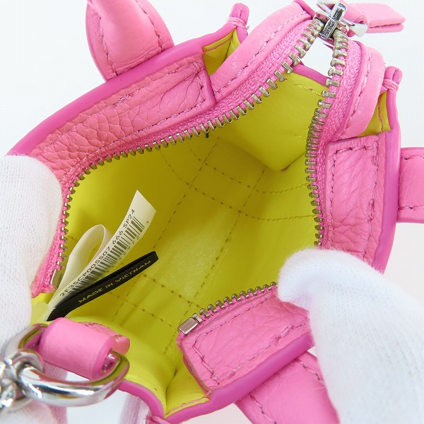 実際に弊社で買取させて頂いたMarc Jacobs/マークジェイコブス The Tote Bag マイクロトートバッグ ピンクの画像 3枚目