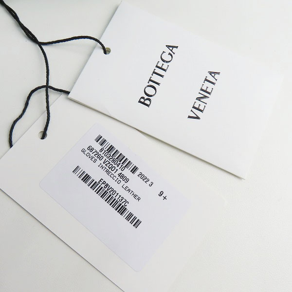 実際に弊社で買取させて頂いた【未使用】BOTTEGA VENETA/ボッテガヴェネタ イントレチャートレザーグローブ グリーン 687260 VZQ01/9＋の画像 8枚目