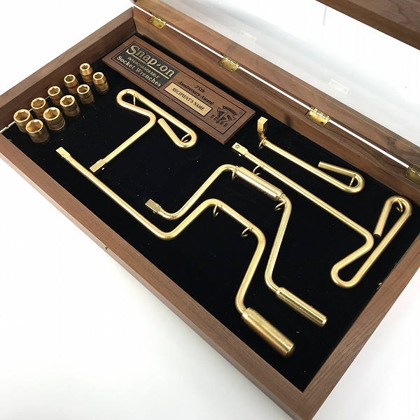 実際に弊社で買取させて頂いた★Snap-on/スナップオン 75th Anniversary Award/75周年 ソケットレンチ ツールセットの画像 1枚目