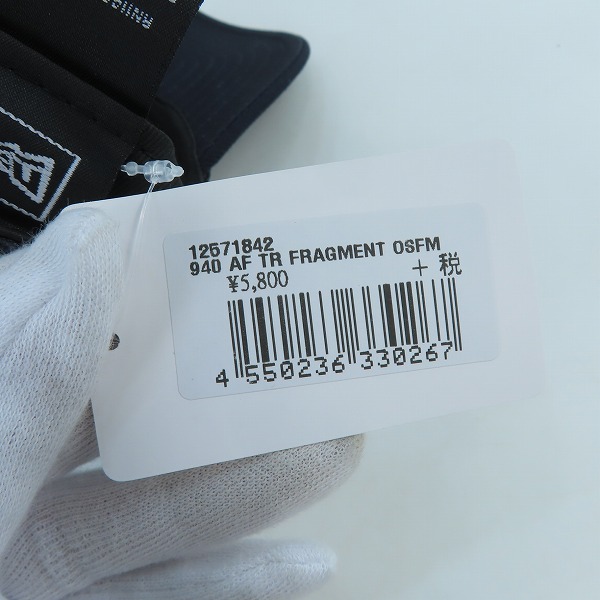 実際に弊社で買取させて頂いた【未使用】FRAGMENT DESIGN×NEW ERA/フラグメントデザイン×ニューエラ FRGMT ロゴ刺繍 キャップの画像 7枚目