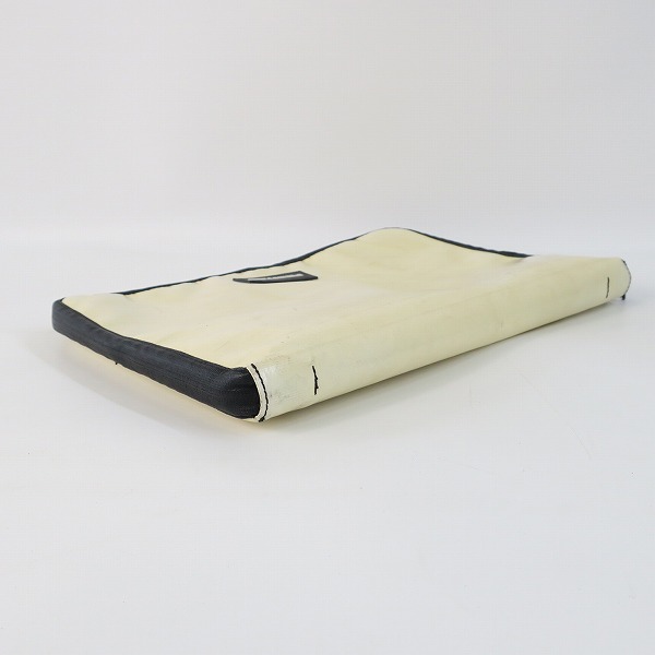 実際に弊社で買取させて頂いたFREITAG/フライターグ F81 MAC SLEEVE 13' ラップトップPCケースの画像 2枚目