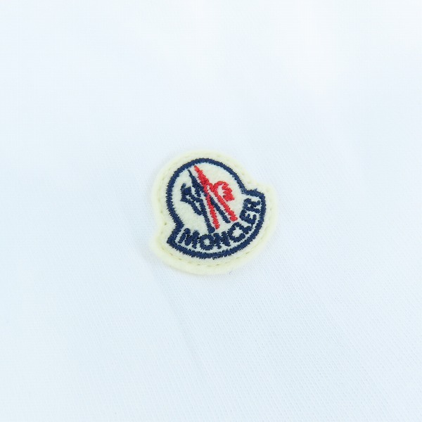 実際に弊社で買取させて頂いた【JPタグ】MONCLER /モンクレール  20ss MAGLIA レターリングロゴ 半袖 Tシャツ ホワイト F10918C73710 8390T/XLの画像 7枚目