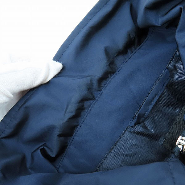 実際に弊社で買取させて頂いたdunhill/ダンヒル ナイロン/レーヨン ジップアップジャケット/180/96Aの画像 5枚目