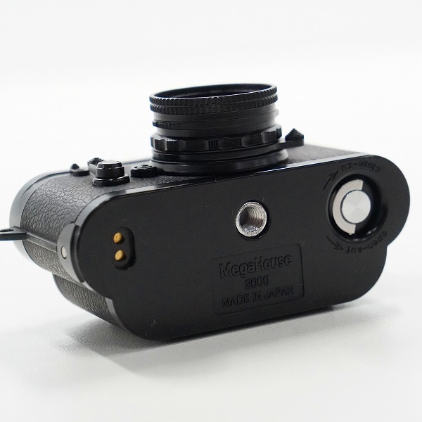 実際に弊社で買取させて頂いたMegahouse/メガハウス SHARAN/シャラン Leica DBP M3 ブラックモデル ミニカメラ コンパクトカメラ シャッター確認済みの画像 6枚目