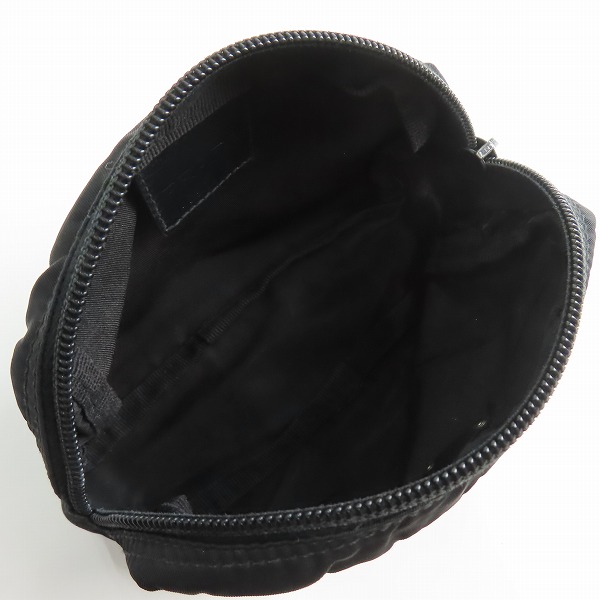 実際に弊社で買取させて頂いたPRADA/プラダ ロゴプレート コスメポーチ MV340の画像 4枚目