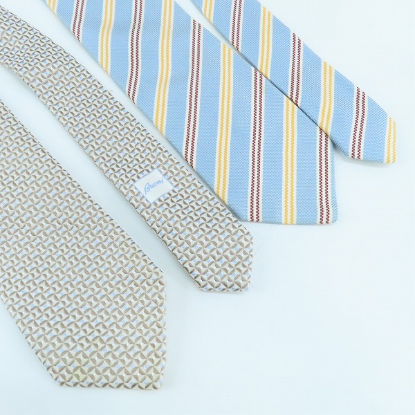 実際に弊社で買取させて頂いたBrioni/ブリオーニ シルク ネクタイ 4点セットの画像 4枚目