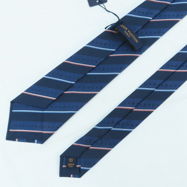 実際に弊社で買取させて頂いた【未使用】LOUIS VUITTON/ルイヴィトン クラヴァット モノグラム ストライプ シルク ネクタイ M70956の画像 2枚目