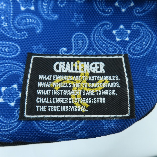 実際に弊社で買取させて頂いたCHALLENGER/チャレンジャー バンダナ柄 ショルダーバッグ CLG-AC 022-014の画像 4枚目