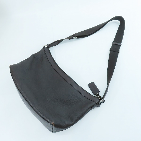 実際に弊社で買取させて頂いたCOACH/コーチ レザーショルダーバッグ の画像 2枚目