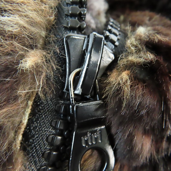 実際に弊社で買取させて頂いたISAMUKATAYAMA BACKLASH/バックラッシュ ラビットファー ジップ ブルゾン 945-01/1の画像 6枚目