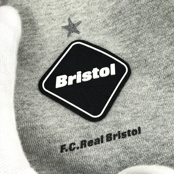 実際に弊社で買取させて頂いた【未使用】F.C.RealBristol/エフシーレアルブリストル 21SS EMBLEM HOODIE フーディ FCRB-210058 M の画像 5枚目