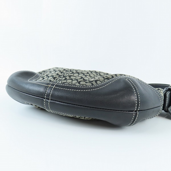 実際に弊社で買取させて頂いたCOACH/コーチ シグネチャー ショルダー/ハンドバッグ ブラック 6351の画像 2枚目