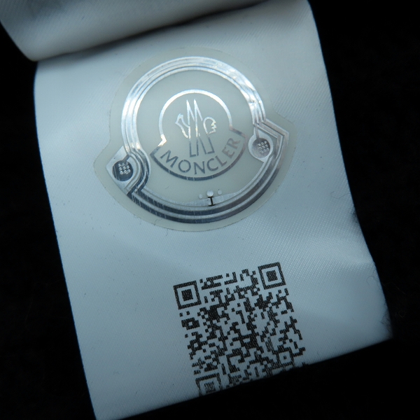 実際に弊社で買取させて頂いた【JPタグ】MONCLER/モンクレール BERRETTO TRICOT/ニットキャップ/ビーニー F20919Z74200 A9536の画像 5枚目