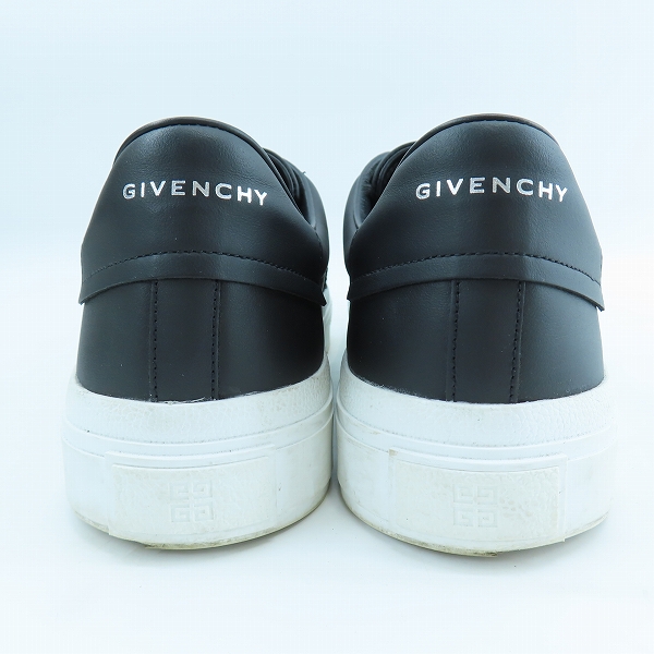 実際に弊社で買取させて頂いたGIVENCHY/ジバンシー 23AW ロゴ入り スニーカー /42の画像 1枚目