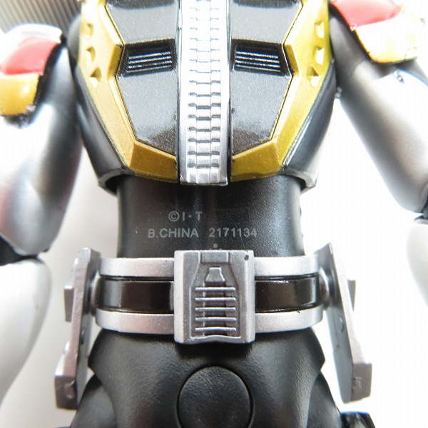 実際に弊社で買取させて頂いたBANDAI/バンダイ S.H.Figuarts 仮面ライダー電王 ソードフォーム/モモタロスイマジン 2点セットの画像 3枚目