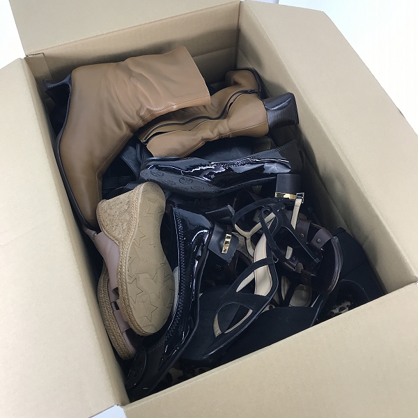実際に弊社で買取させて頂いた【おまとめ】ジミーチュウ/トリーバーチ 等 サンダル/ヒール 他 レディース
