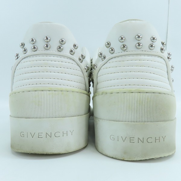 実際に弊社で買取させて頂いたGIVENCHY/ジバンシィ TYSON LOW タイソン ロー スタッズスニーカー/42の画像 1枚目