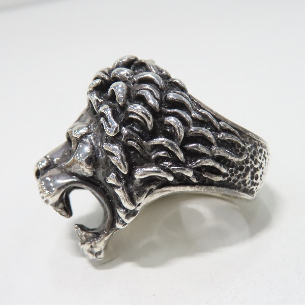 実際に弊社で買取させて頂いたLEATHERS AND TREASURES/レザーズアンドトレジャーズ クラシックライオンリング ｗ/ダイヤモンド 19号の画像 2枚目