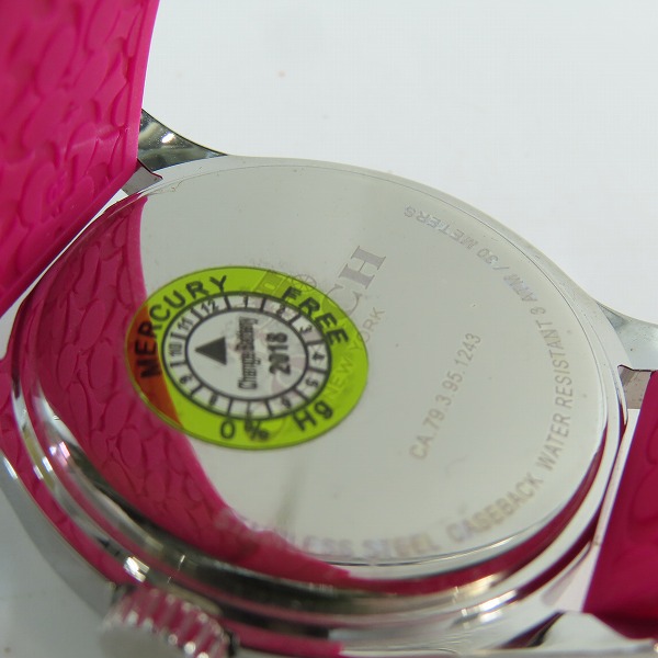 実際に弊社で買取させて頂いたCOACH/コーチ シグネチャー ラバーバンド クォーツ 腕時計 CA.79.3.95.1243【動作未確認】の画像 3枚目